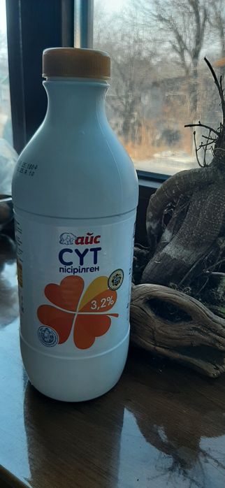 Пластиковые бутылки и ёмкости