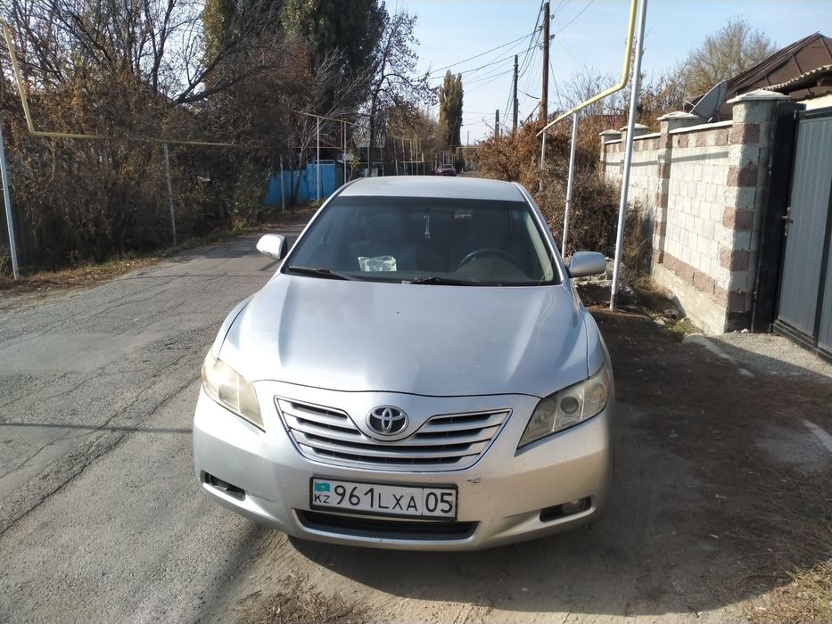Продам тоиота камри 40