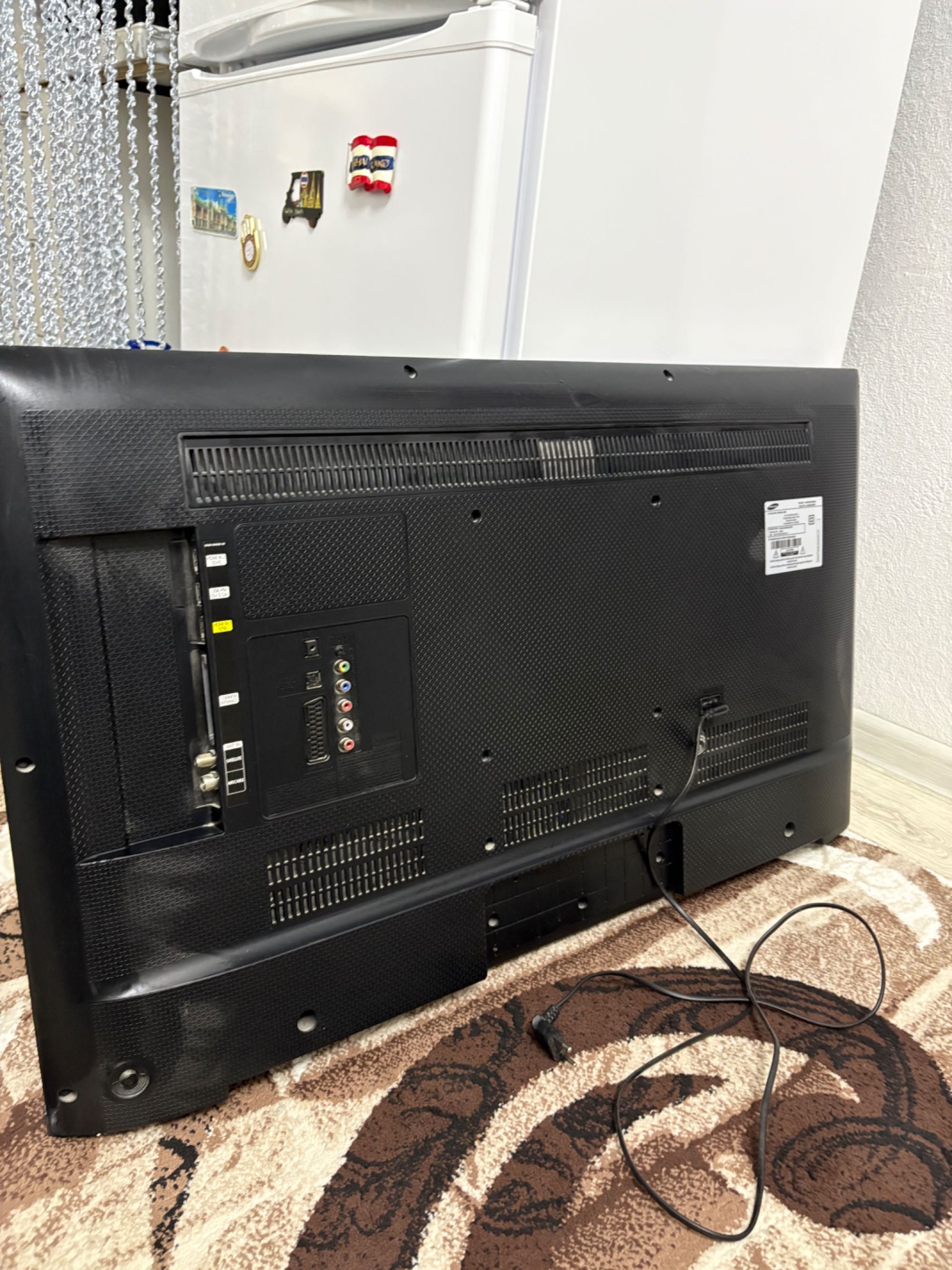Телевизор Samsung.Модель: UA40J5100AU