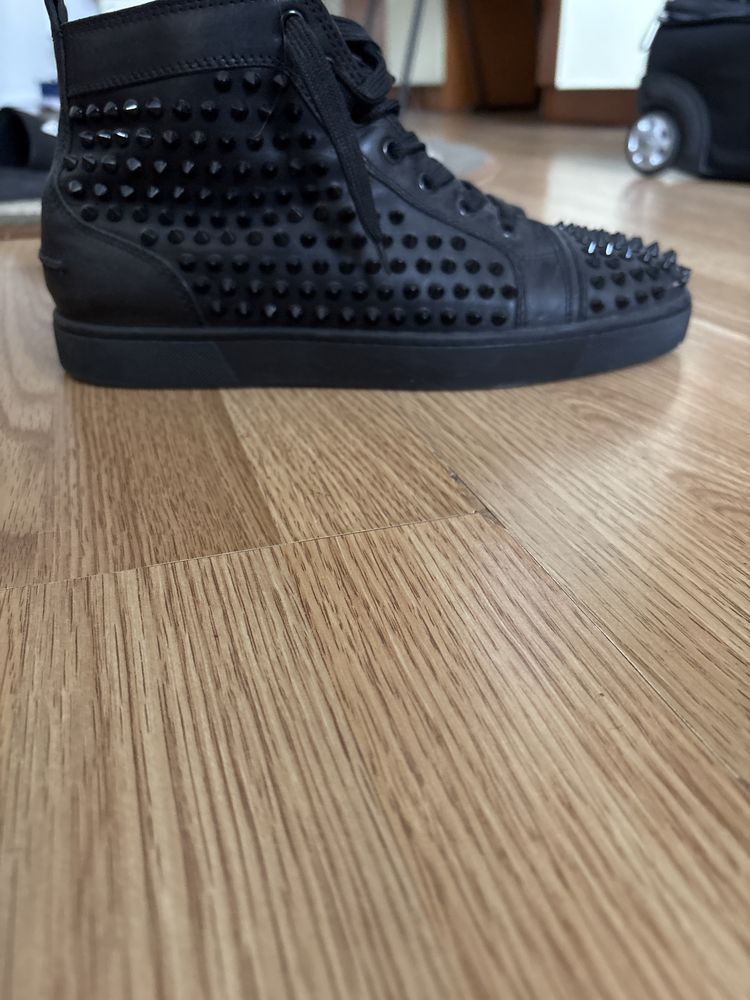Christian Louboutin High Top Sneakers nr.42
