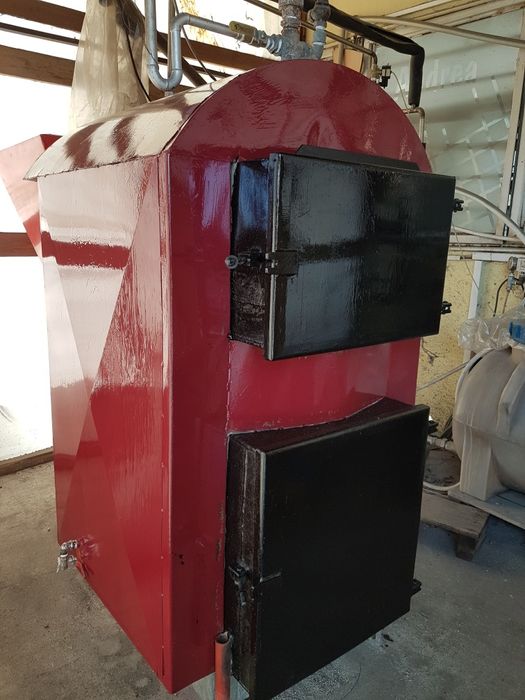 Парогенератор 100kw работи с пелети, дърведен чипс , орехови черупки ,