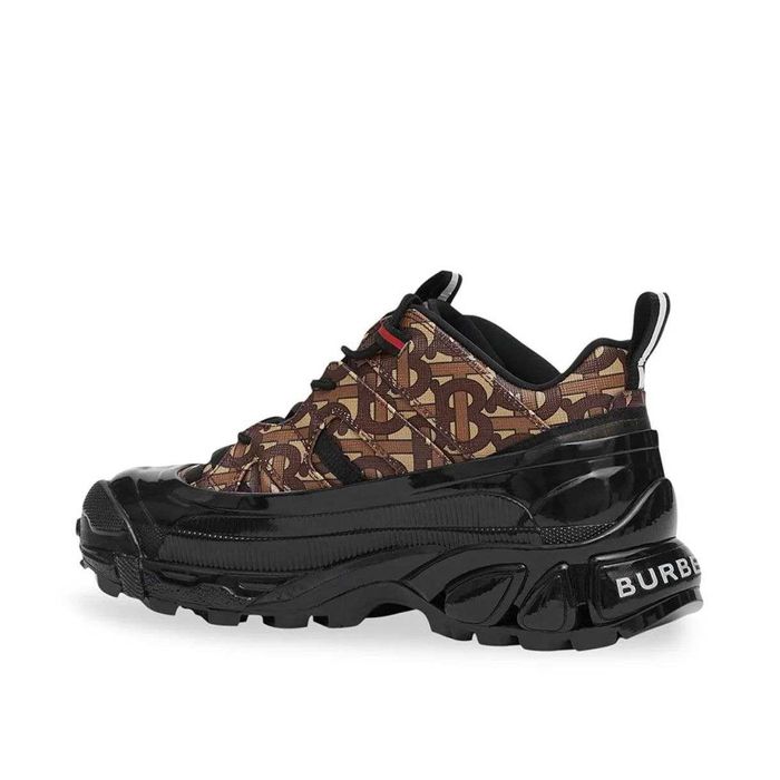 Мъжки Обувки BURBERRY кецове сникърси маратонки