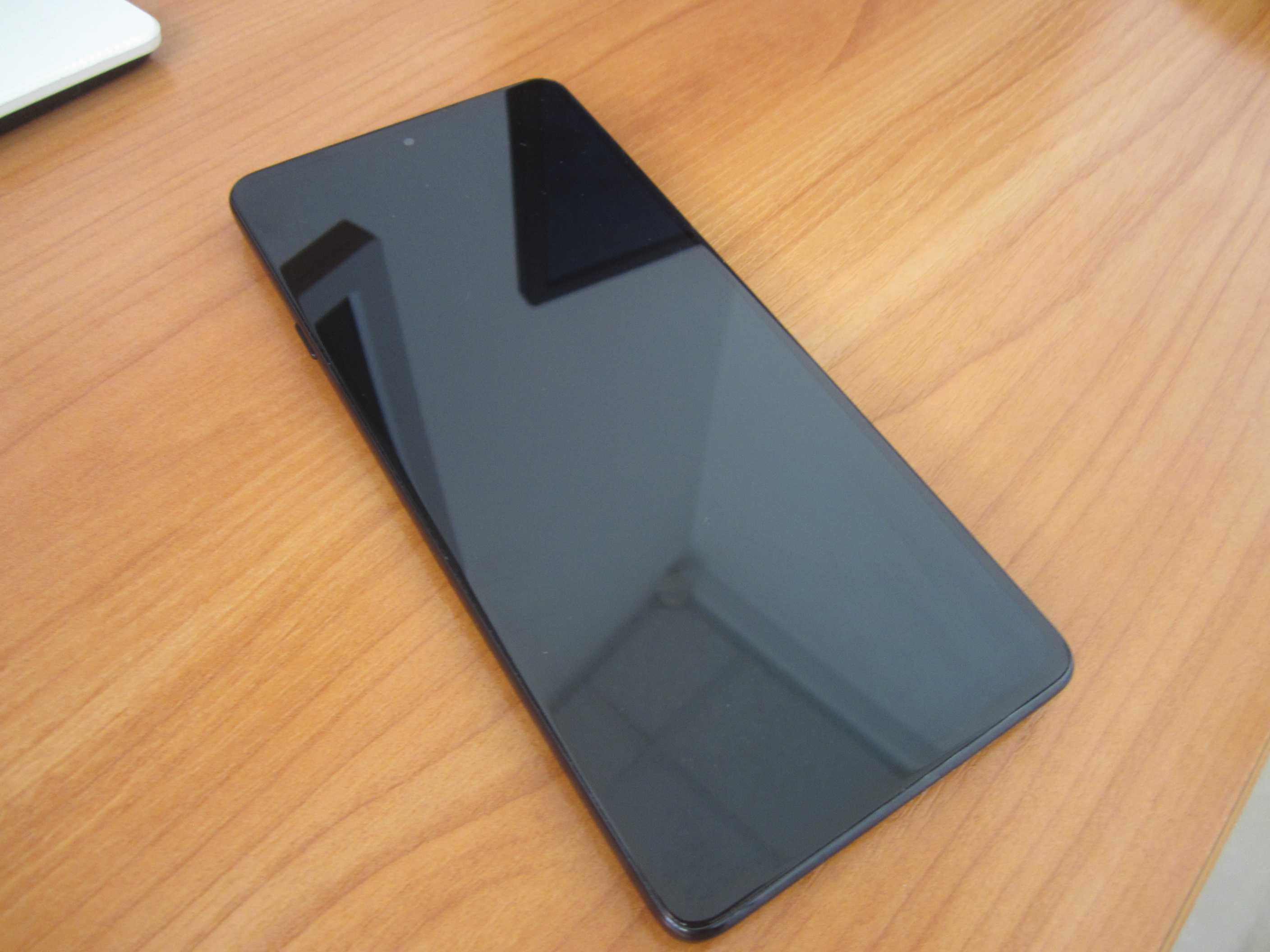 Motorola Edge 20