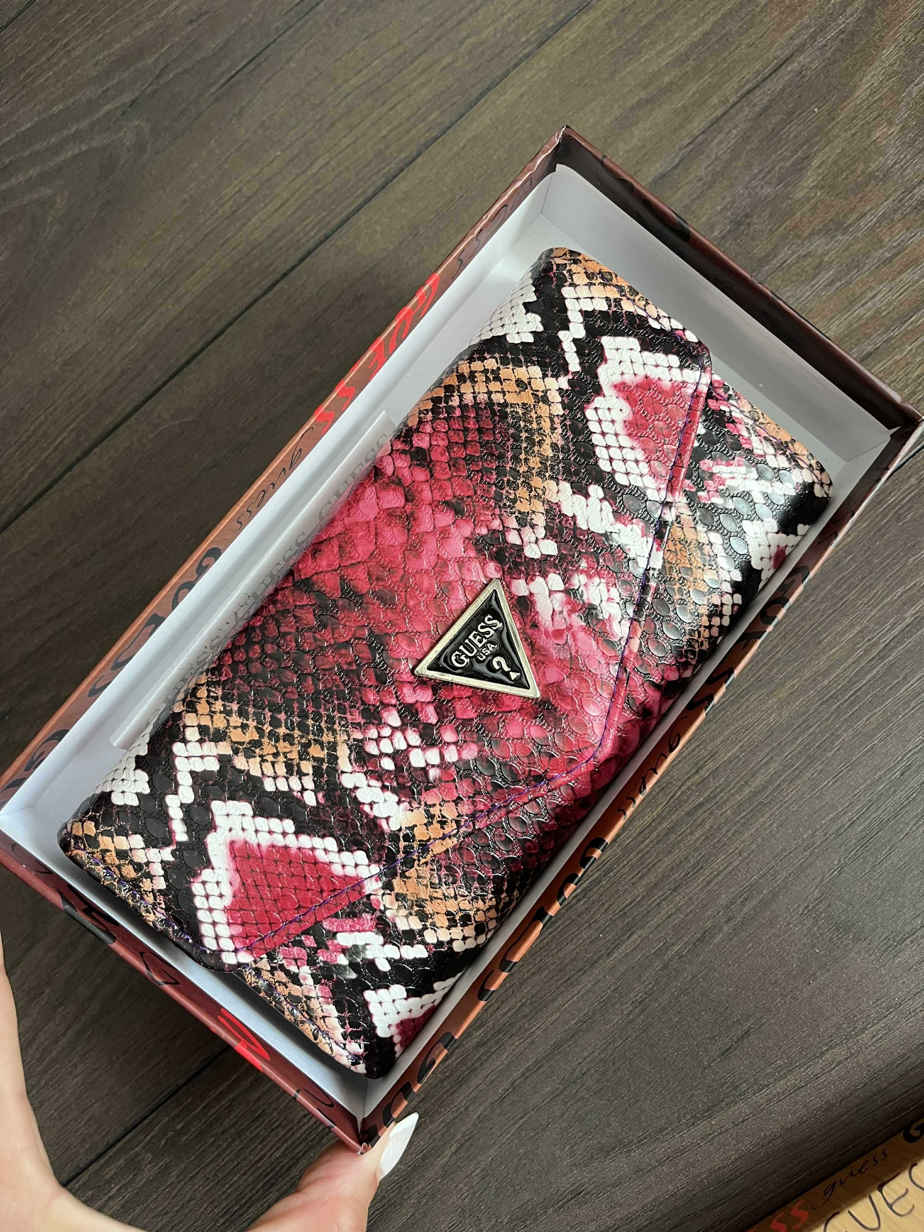 Нови дамски портмонетa Guess Dior Versace