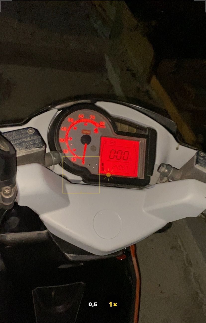 Скутер Aprilia 80 кубика с водно охлаждане
