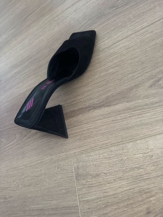 Черни елегантни обувки на ток The Attico 38 номер