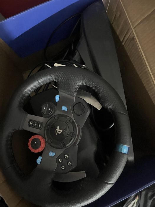 Продам руль Logitech g29