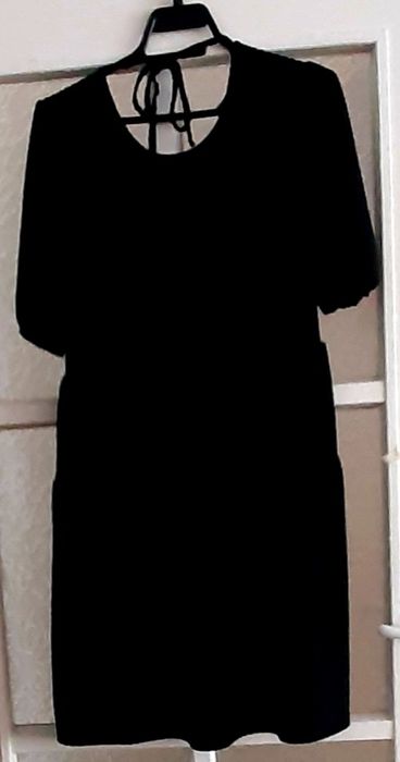 Дамски дълъг елек и  сатенена блуза,без ръкави