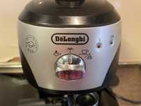 Еспресо кафемашина Delonghi EC221 15 bar