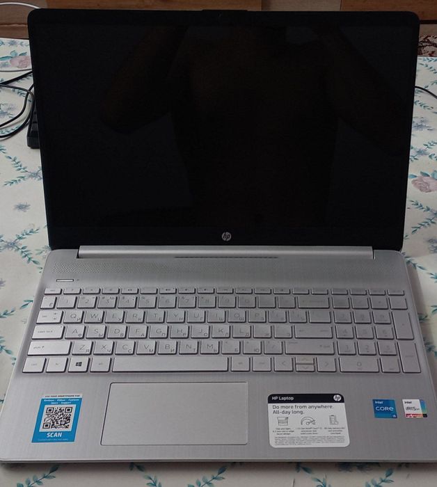 HP Laptop 15-dy2xxx / i5-11th / 16 / 512 Gb