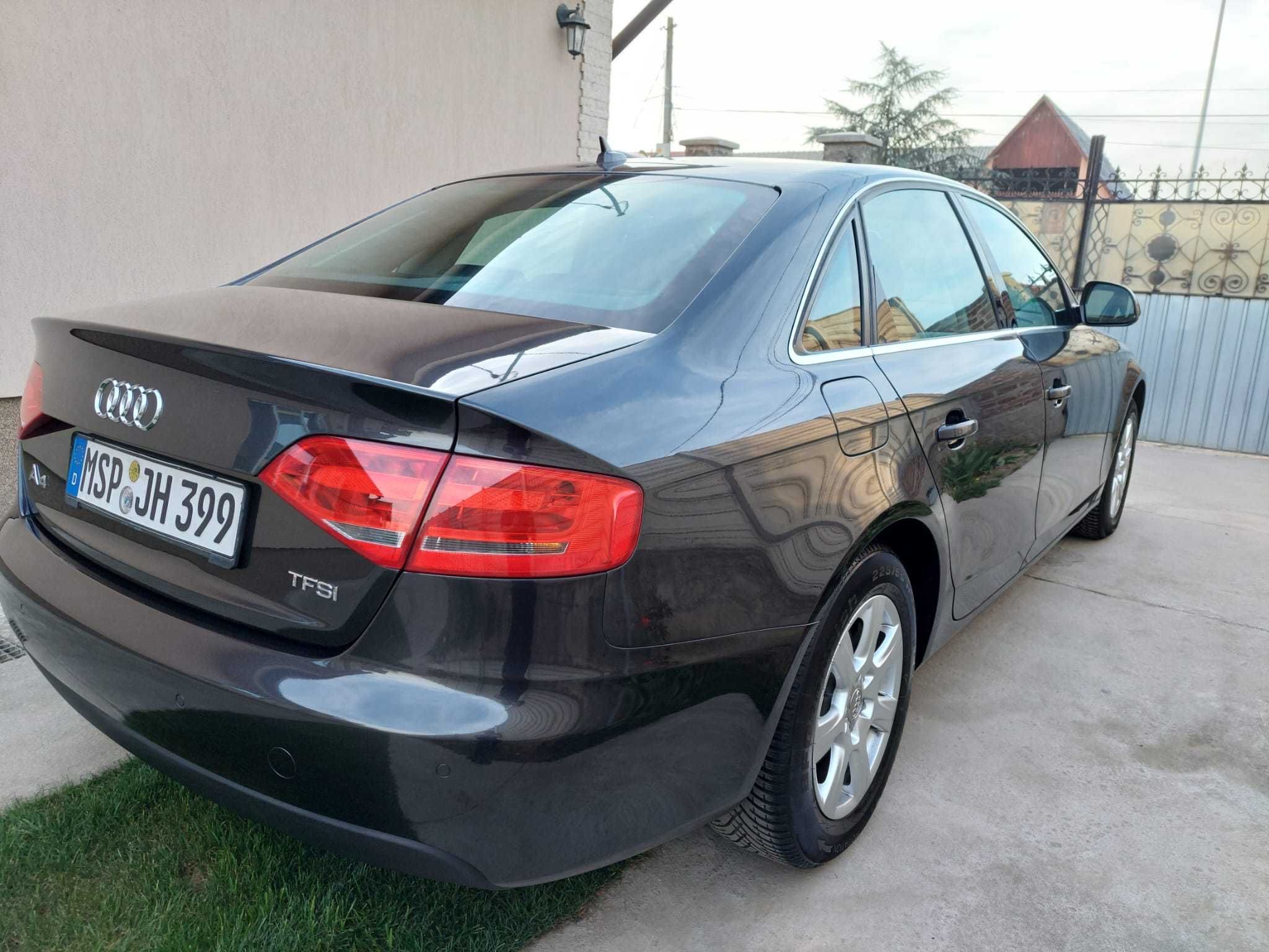 AUDI A4 B8/Berlina/Automat