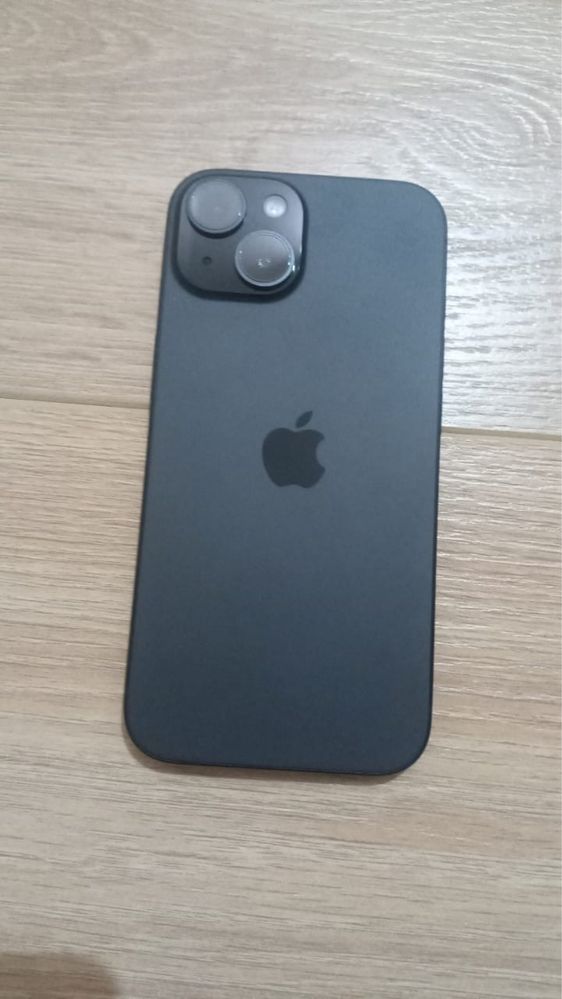 Срочно продам iPHONE 15