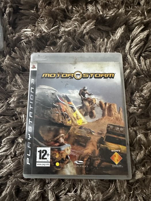 Consola PS 3 plus 7 cd uri