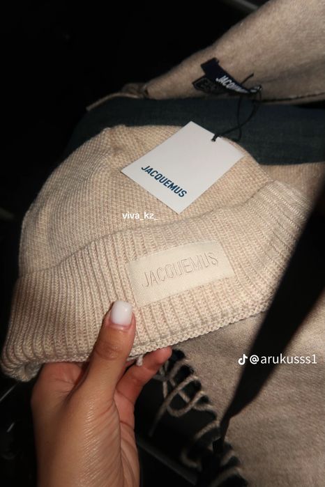 Шапка и шарф комплект