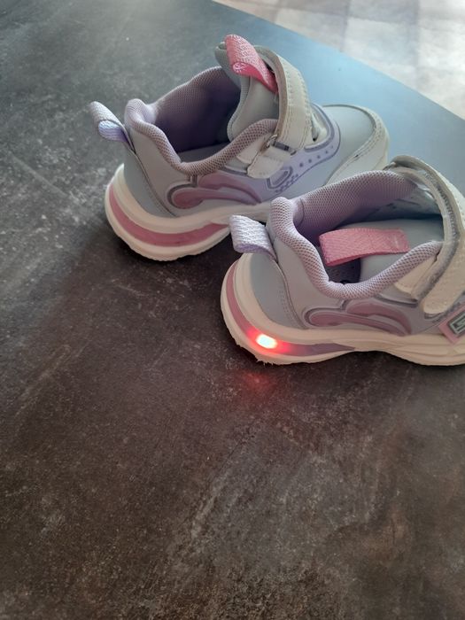 Детские кросовки