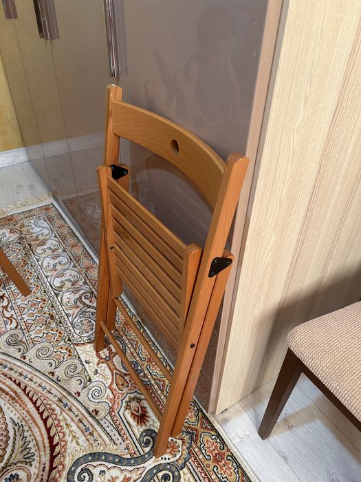 Стульчики Икеа  в отличном состояний