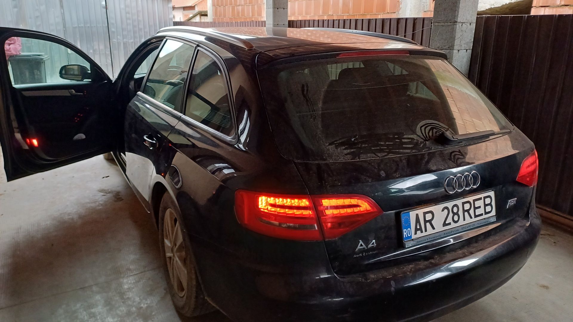 Vând Audi a4 b8 an 2010