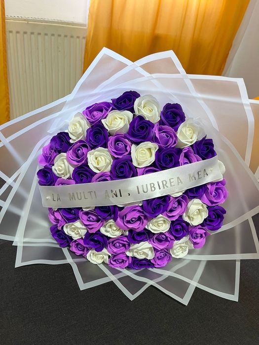 Petale de Vis-buchetele care nu se ofilesc si dainue in timp!