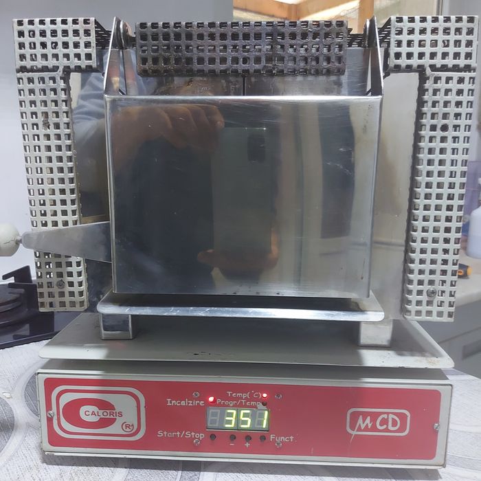 Cuptor Caloris µCD 1000°C – tehnică dentară, funcțional, urgent