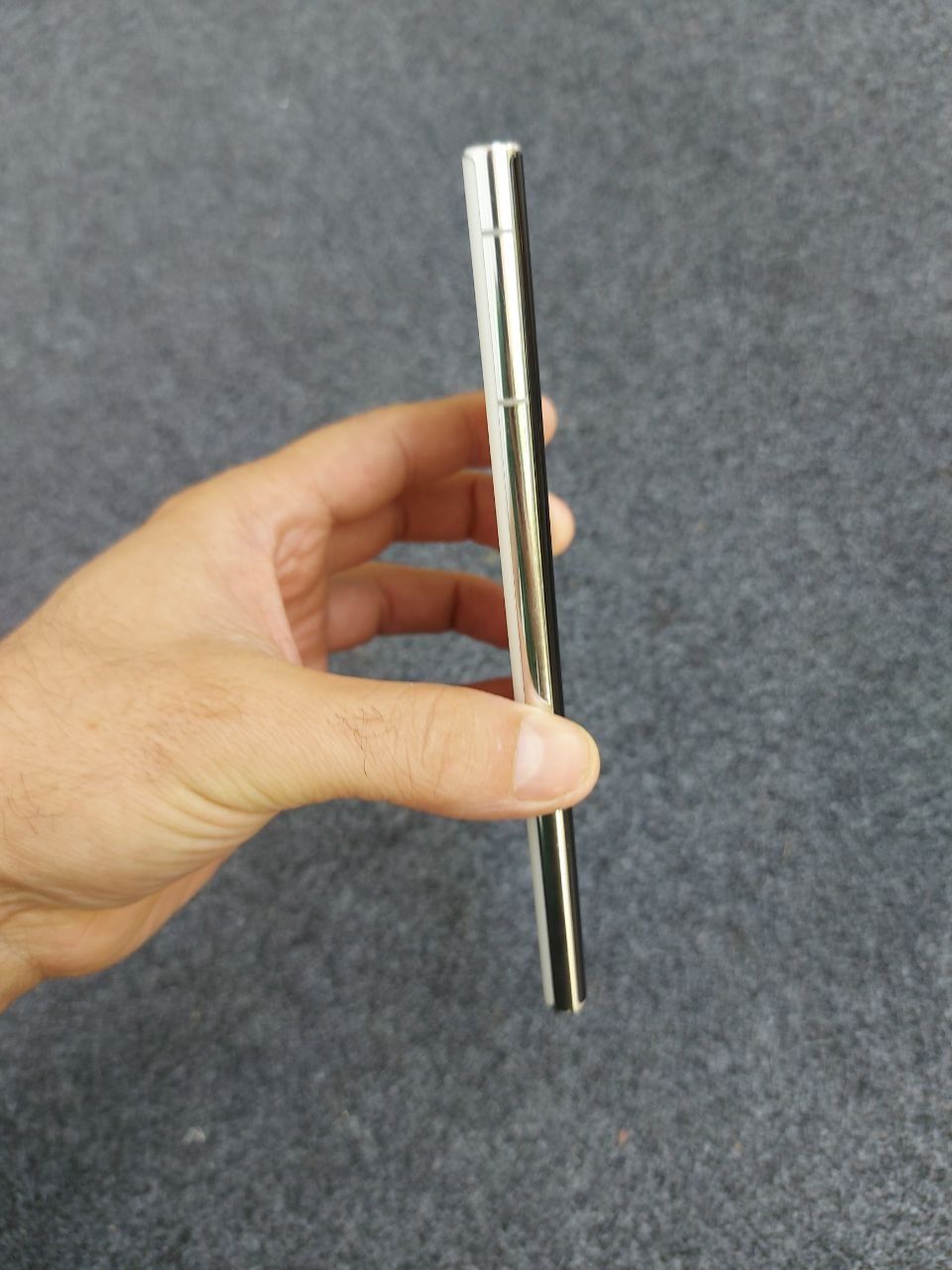 Samsung s22 ultra srochna pul kerak