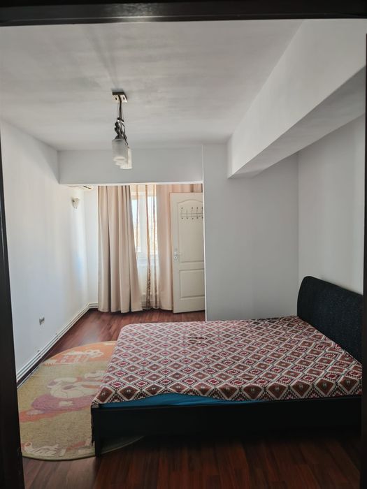 Închiriez apartament 2 camere Tomis Nord langa Campus Universitar