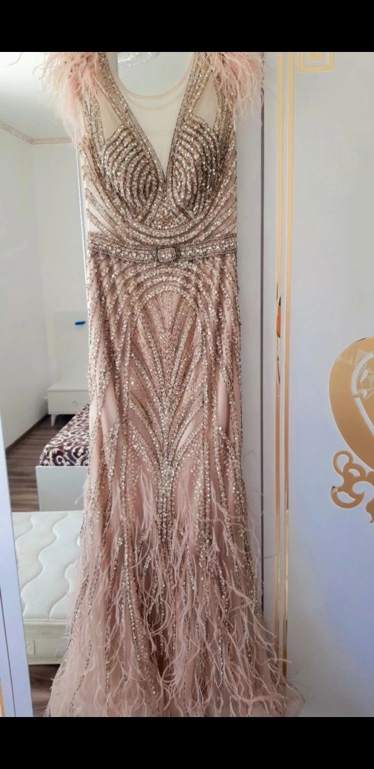 Rochie de nuntă !!