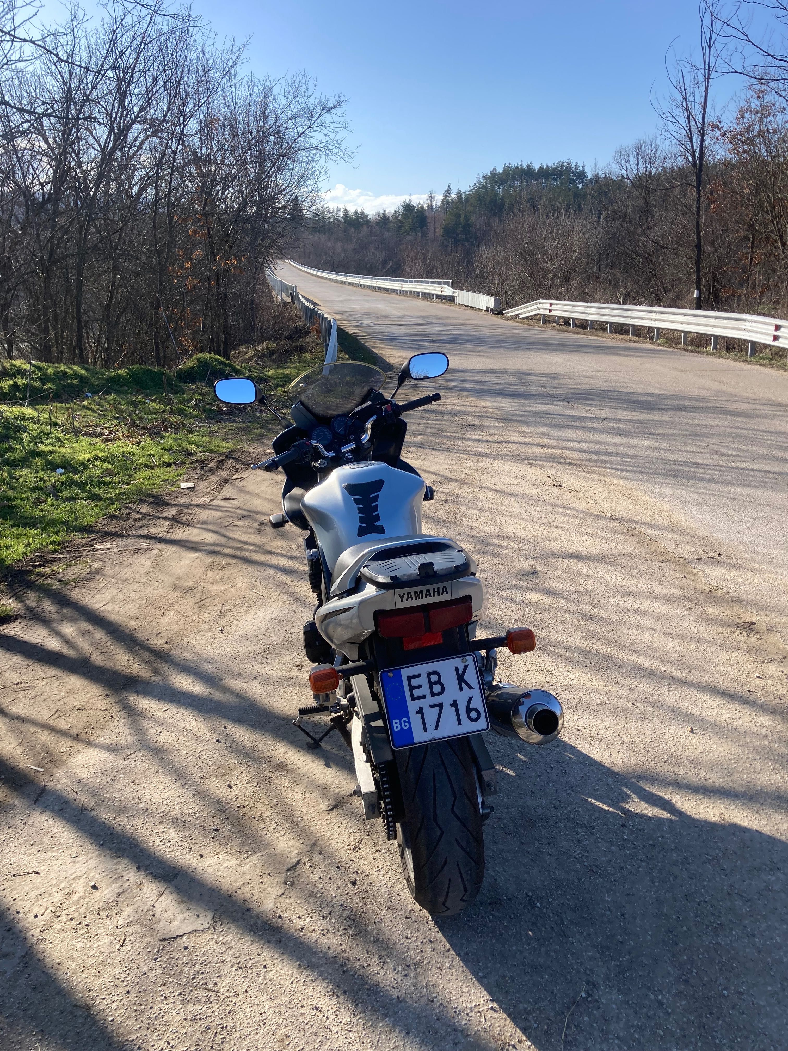 Yamaha FZS 600 (fazer)