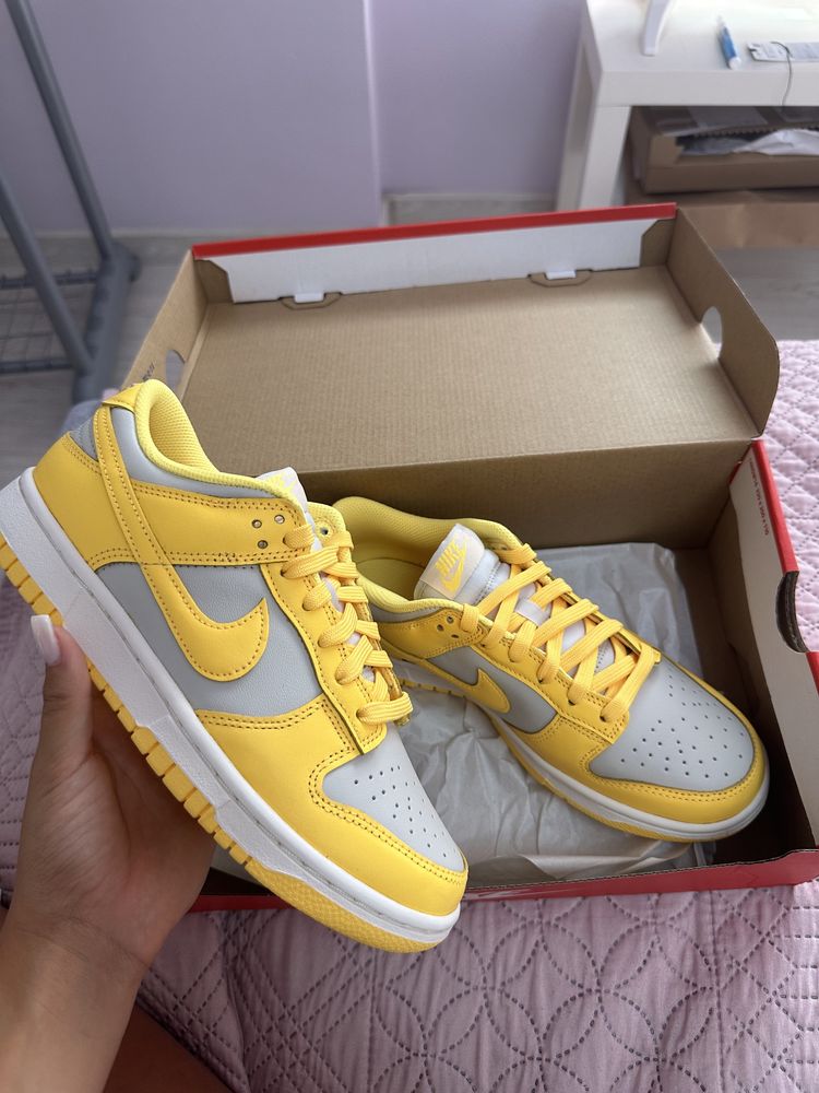 Nike dunk Low citron pulse чисто нови