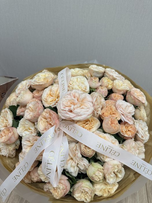 Цветы пионовидные розы