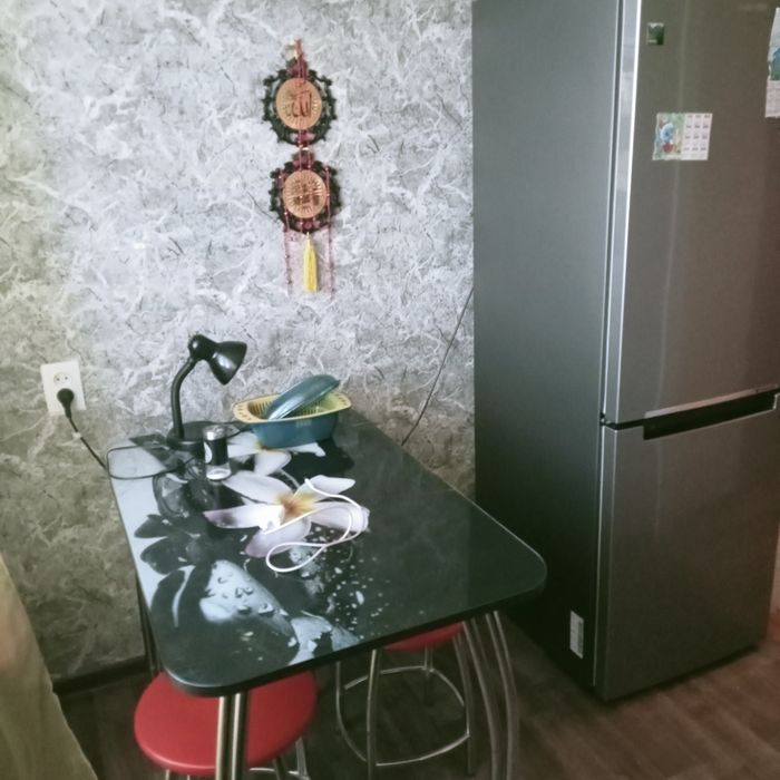 Продаю холодильник новый самсунг