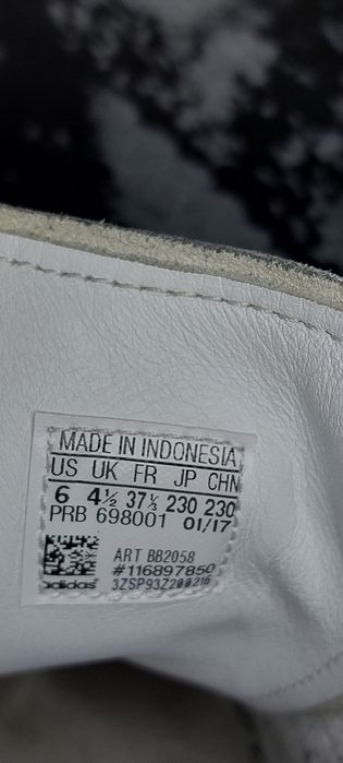 Adidaşi Adidas Superstar mărimea 37 1/3