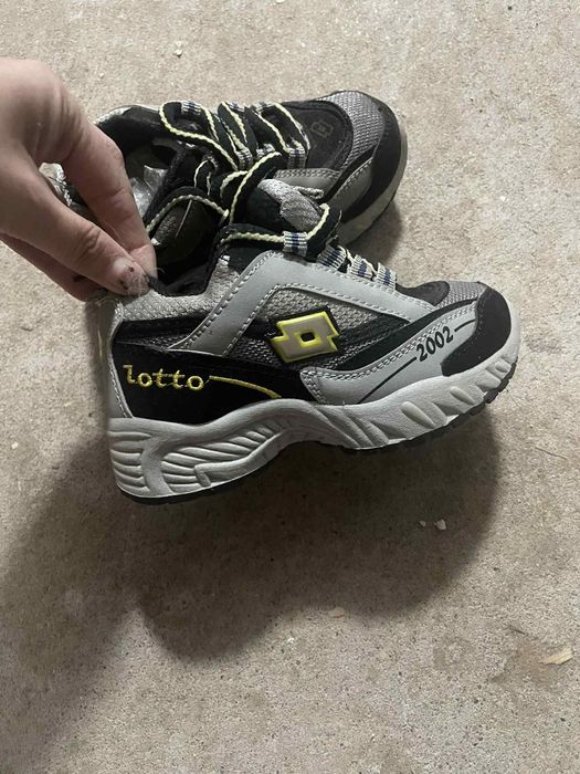 Incaltaminte diverse modele