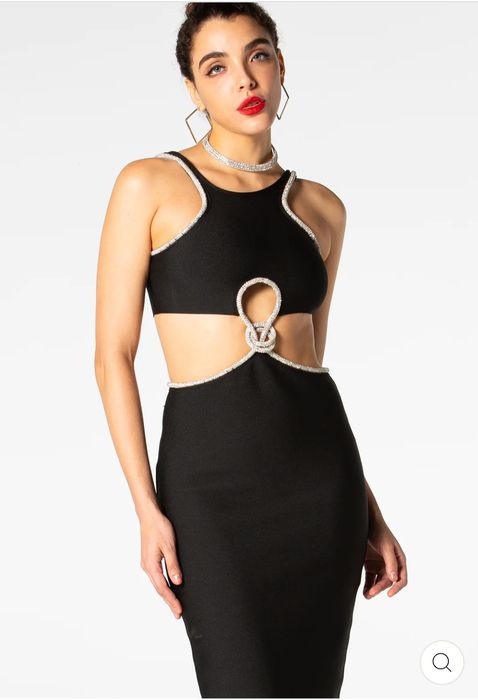 Rochie neagra cu lant decupat Zoya