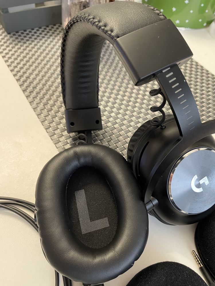 Слушалки Logitech G PRO X