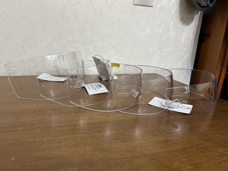 Прода визоры, шлем хоккейный(карбон)