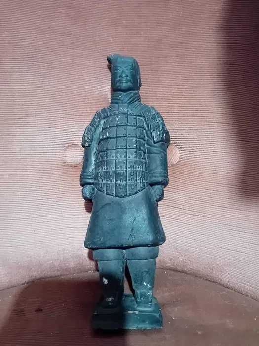 Lot vintage de 8 obiecte de decor diferite 4