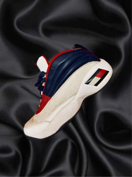 Adidasi Tommy Hilfiger
