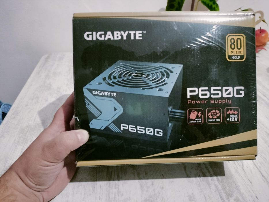 Sursa pc GiGABYTE P650g 80 PLUS GOLD