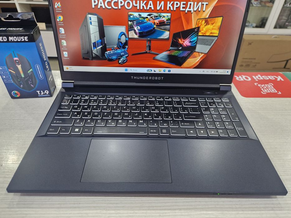 Идеал Thunderobot (Core i5-12450H, RTX 3050 4 gb)