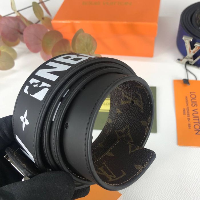 Curea Louis Vuitton -poze reale 100% piele naturală nu ecologică!MODEL