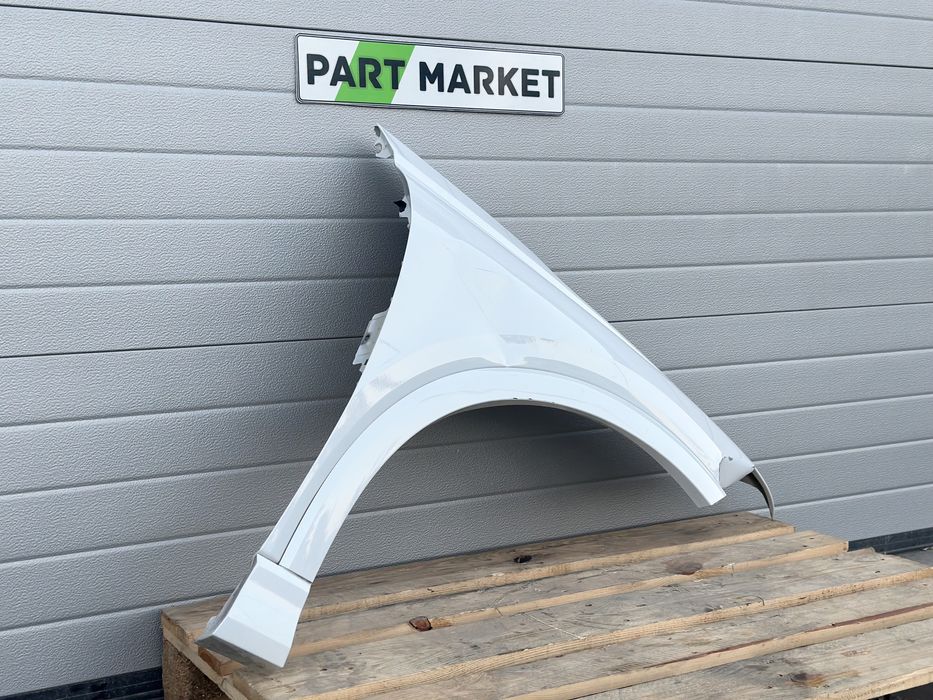 Десен калник AUDI Q4 E - TRON