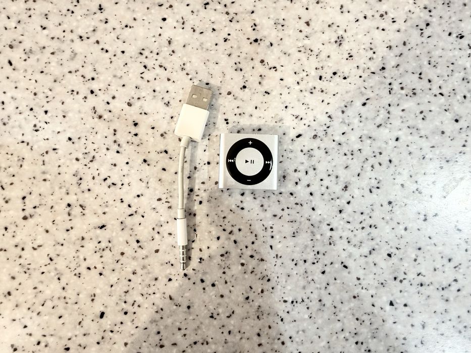 Ipod shuffle оригинал
