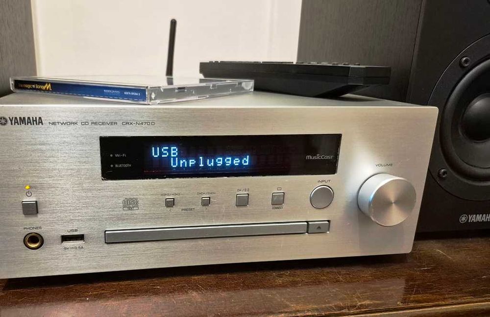 Vand sistem audio Yamaha CRX - N470, impecabil !