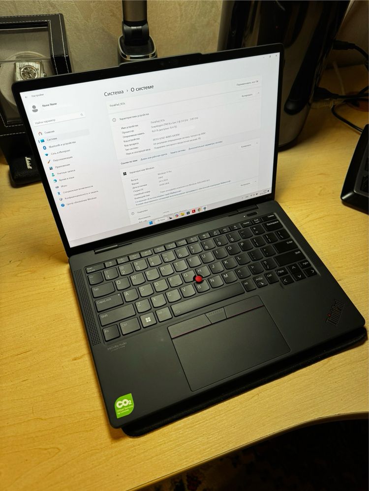 Сенсорный ноутбук ThinkPad X13s, Snapdragon 8