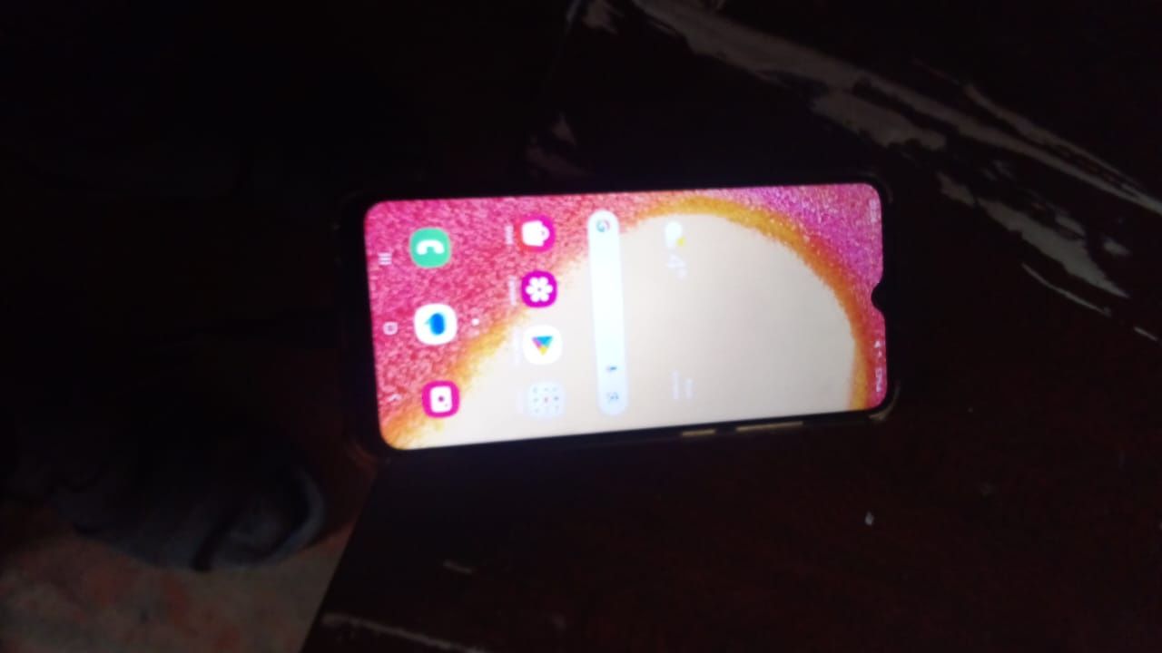 Продам!!! SAMSUNG A04e