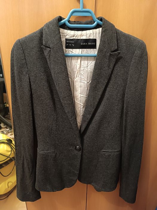 Vând sacou dama zara
