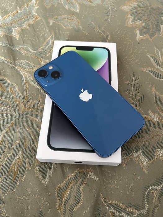 Айфон 13 в отличном состояний