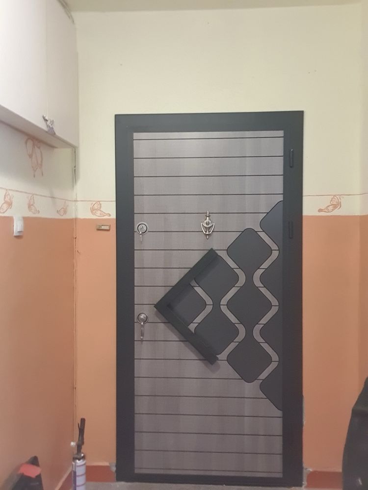 Монтаж на врати !!!