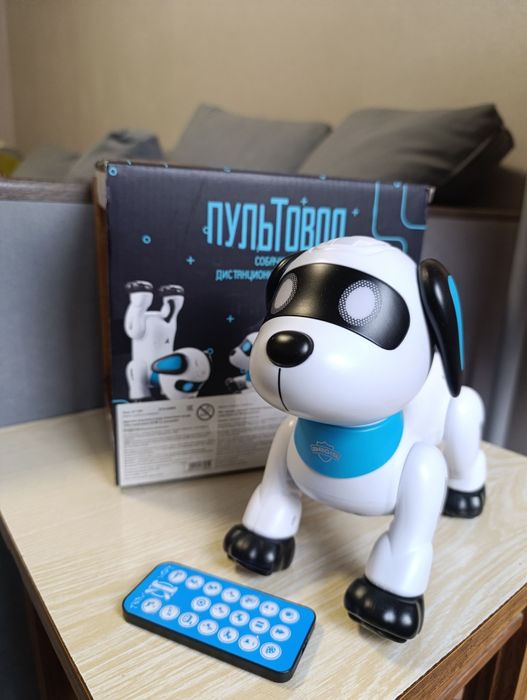 Собачка на пульте управления