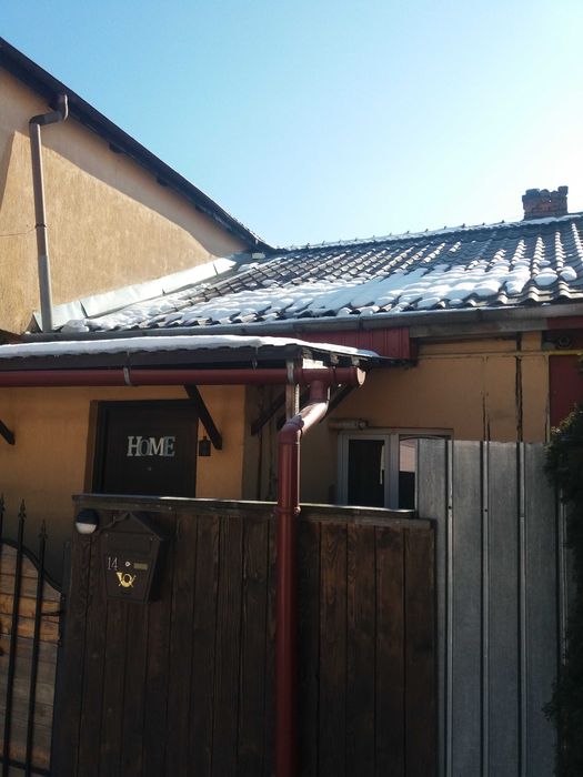 Particular, vind garsoniera, U 2, la casa, cu posibilitate mansardare